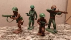 NOT MARX! VINTAGE PECO Combat Soldiers! Four figures with Accessories! GUNG HO!
