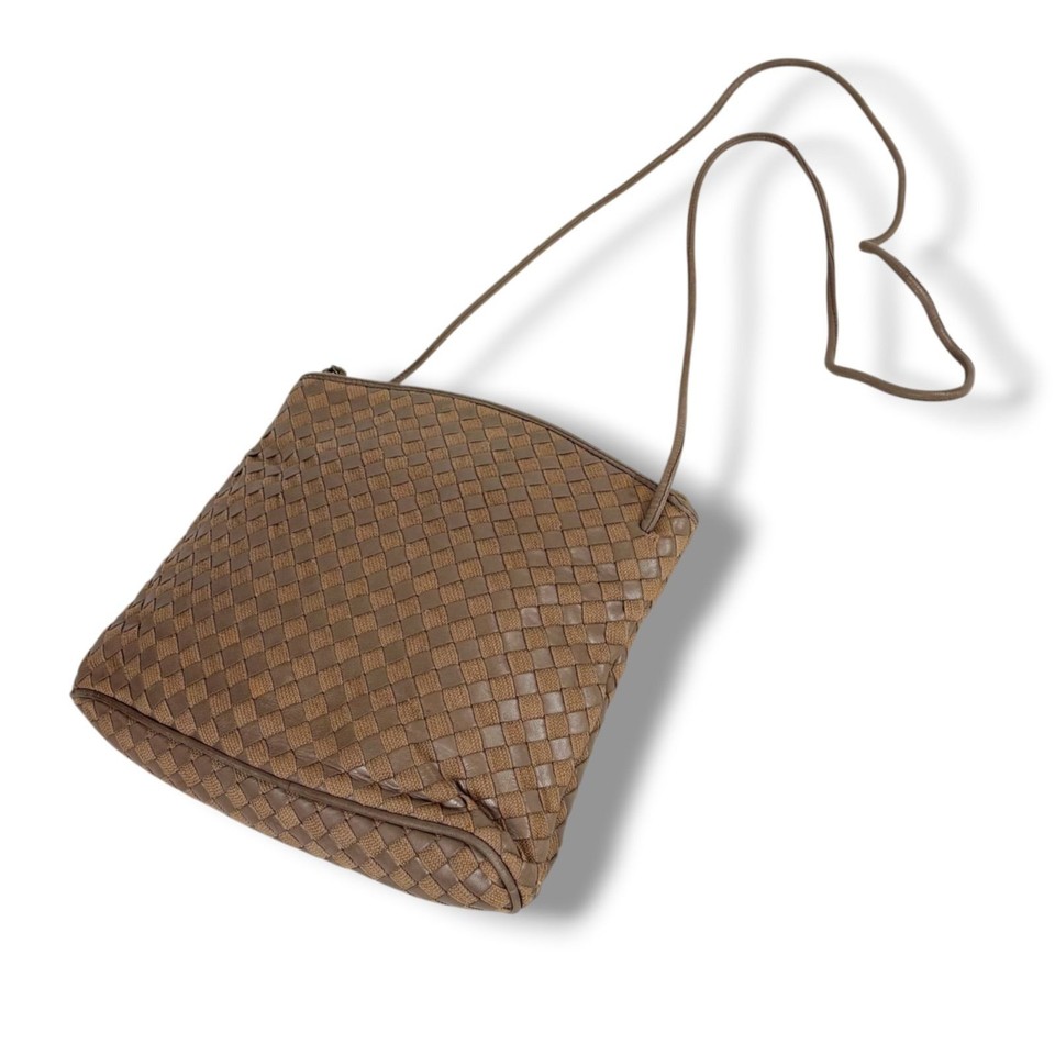 Auth BOTTEGA VENETA Intrecciato Shoulder Bag Leather Cotton Canvas Made in Italy