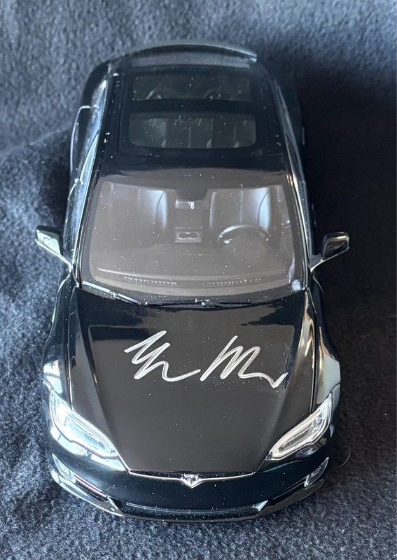 Elon Musk Signed Tesla Model S 1:18 Scale Die Cast Car Full Name Signature PSA