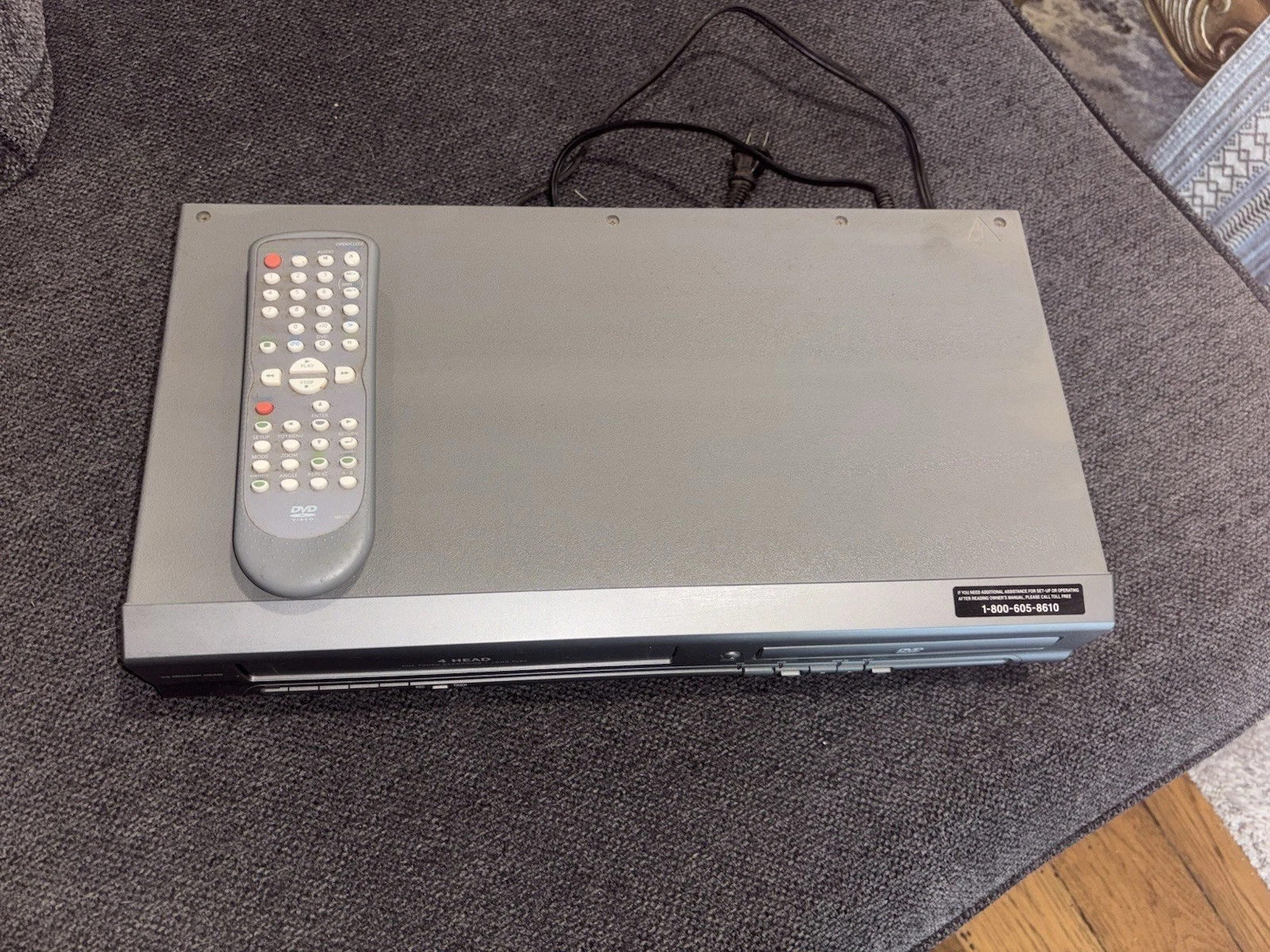 Vintage Magnavox Gray DVD/VHS Combo Player with Remote RCA Hookup