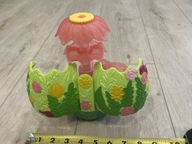 Hatchimals CollEGGtibles Secret Scene Playset