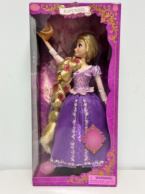 Disney Store Tangled Rapunzel Deluxe 18'' Singing Doll