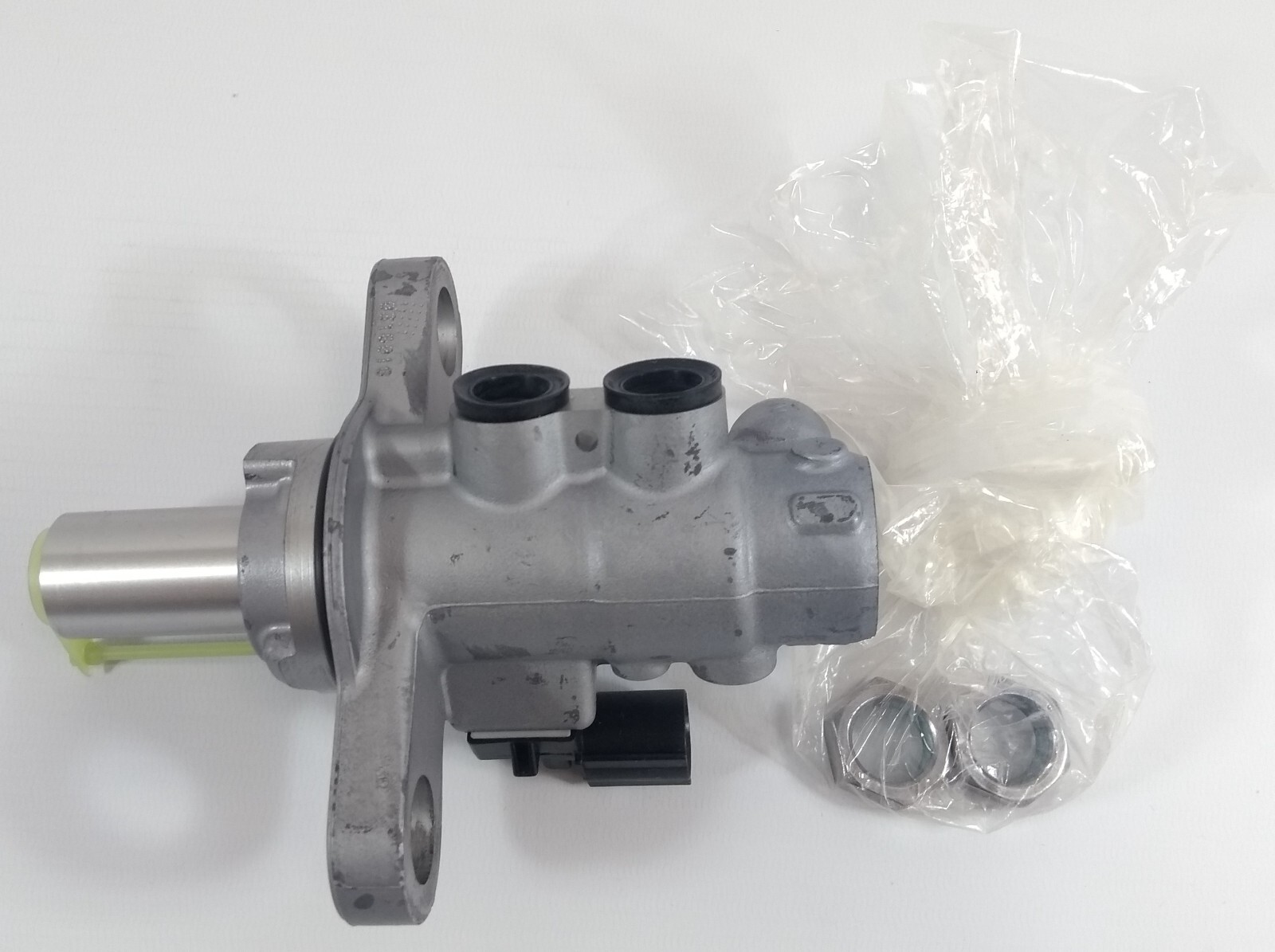 Audi Q5 17-18 Brake Master Cylinder 80A611021 for sale online | eBay