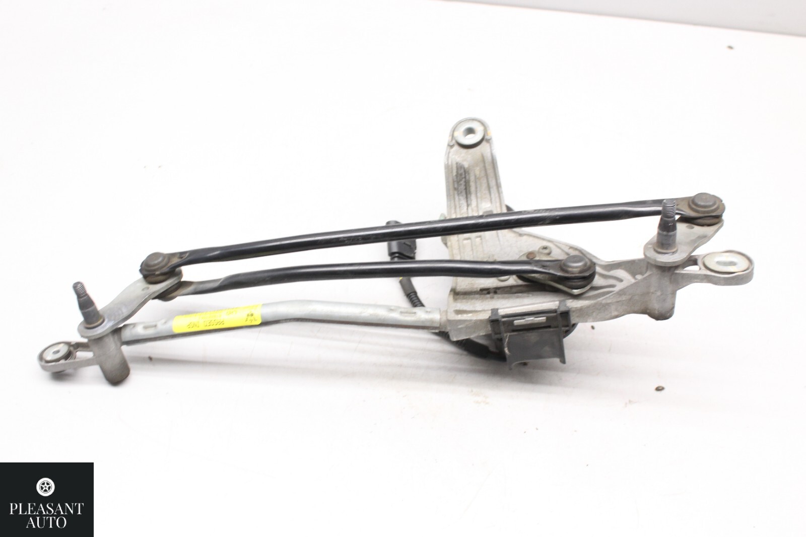 2013 2014-2019 2020 MASERATI GHIBLI QUATTROPORTE LEVANTE FRONT WINDSHIELD WIPERS