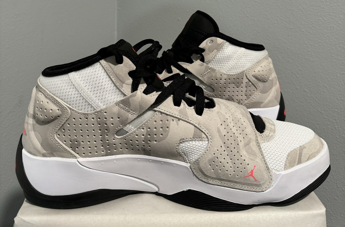 Nike Zion 2 White/Flash Crimson29cm箱無し Nike Zion 2 White/Flash Crimson29cm箱無し - メルカリ