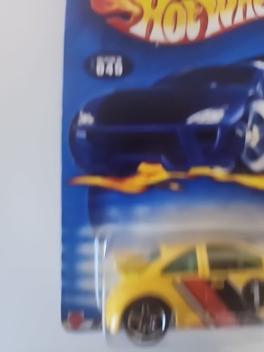 2002 Hot Wheels #45 1st Editions 33/42 Volkswagon New Beetle Cup Yellow w/Pr5 Sp - Picture 3 of 11