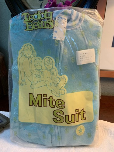 VINTAGE Teddy Bears Boys Girls Pajamas BRAND NEW Size 0-6 Months Made In USA - Picture 2 of 12
