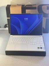 Lenovo Legion Pro 7 16IRX9H Intel Core i9-14900HX 2.20 GHz RAM 32GB / 1 TB SSD