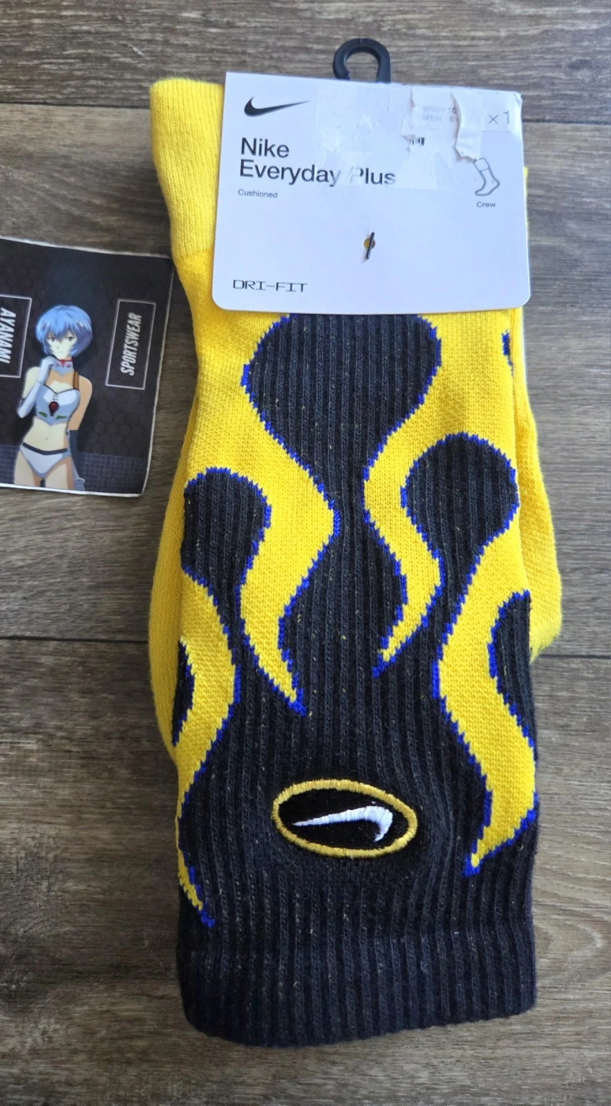 Nike Everyday Plus Dri-Fit Flames Crew Socks Black/Tour Yellow Sz Large Men 8-12