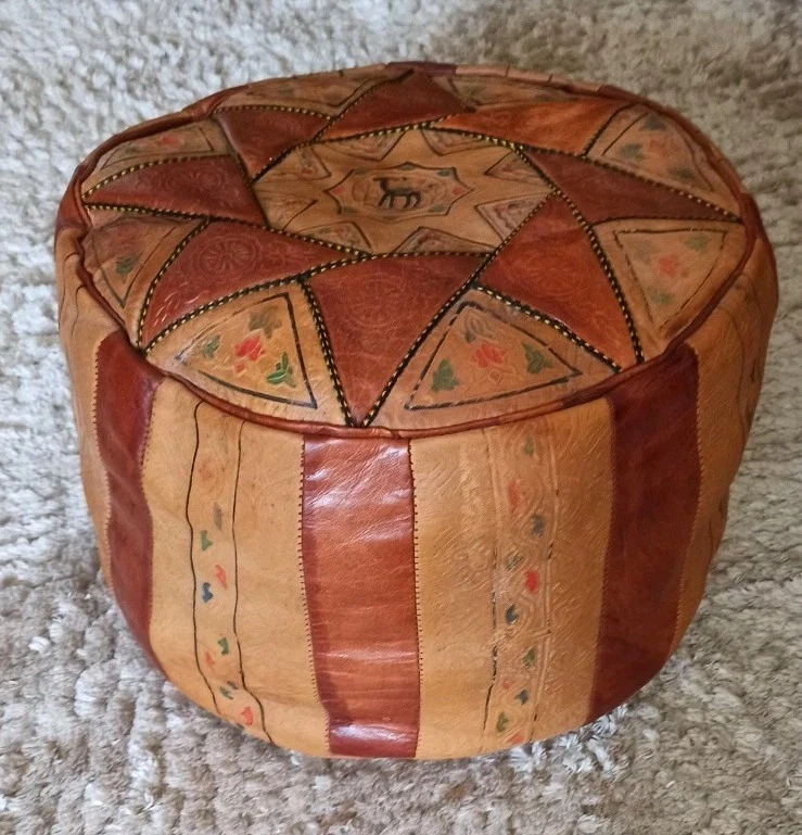 Pouf Marocain en cuir véritable fait main. Marron (sans remplissage) - Photo 2/4