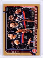 2025-26 Topps #279 Pistons Rain 3 Pointers: Pistons Shoot Lights Out Gold #/2025