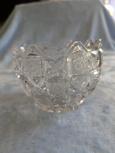 Vtg Westmoreland "Old Quilt" Pattern  Collectable Glass Candy Bowl