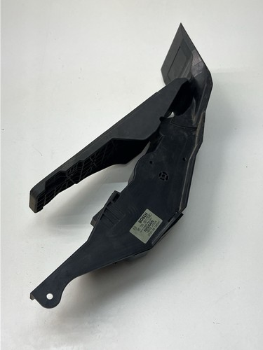 2007-2008 Infiniti G35 Sedan Accelerator Gas Pedal OEM 18002-JK60A - Picture 5 of 9