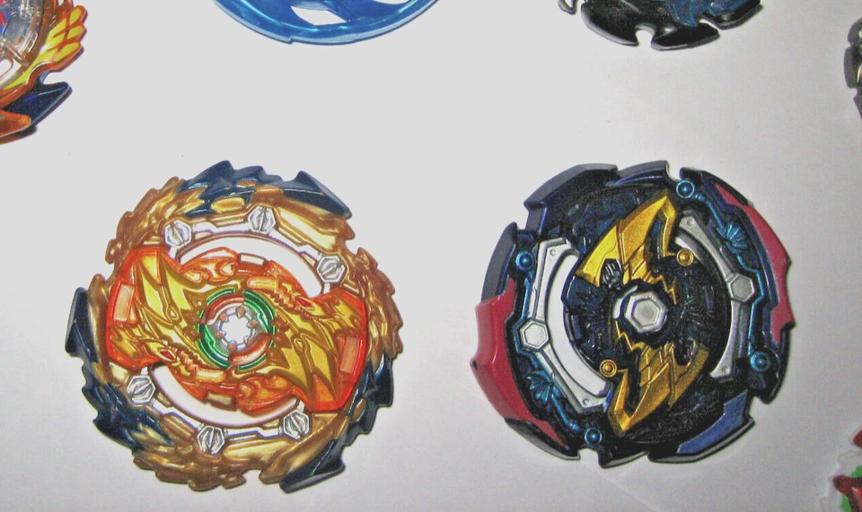 Beyblade Burst Blades  & Launchers Lot  Slingshock  Evolution Takara Tomy - Image 3 of 4