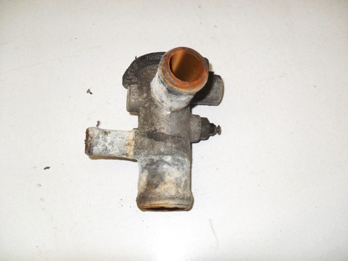 VW Golf 1 GTI 8V DX 1,8 Kühlwasserflansch Wasserflansch Zylinderkopf Alu