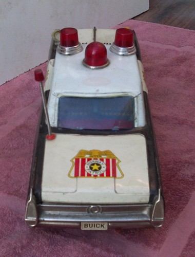 Vintage Tin Toy Car.. Battery Operated Bump'N'Go (15 Inch) Police Buick.. Works! - Picture 7 of 11
