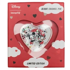 New WDPN2138 Walt Disney Loungefly Mickey And Minnie Love 3" Collector's Pin