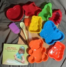 Kids Silicone Baking Set With Little Bakers Baking Book Very Clean 