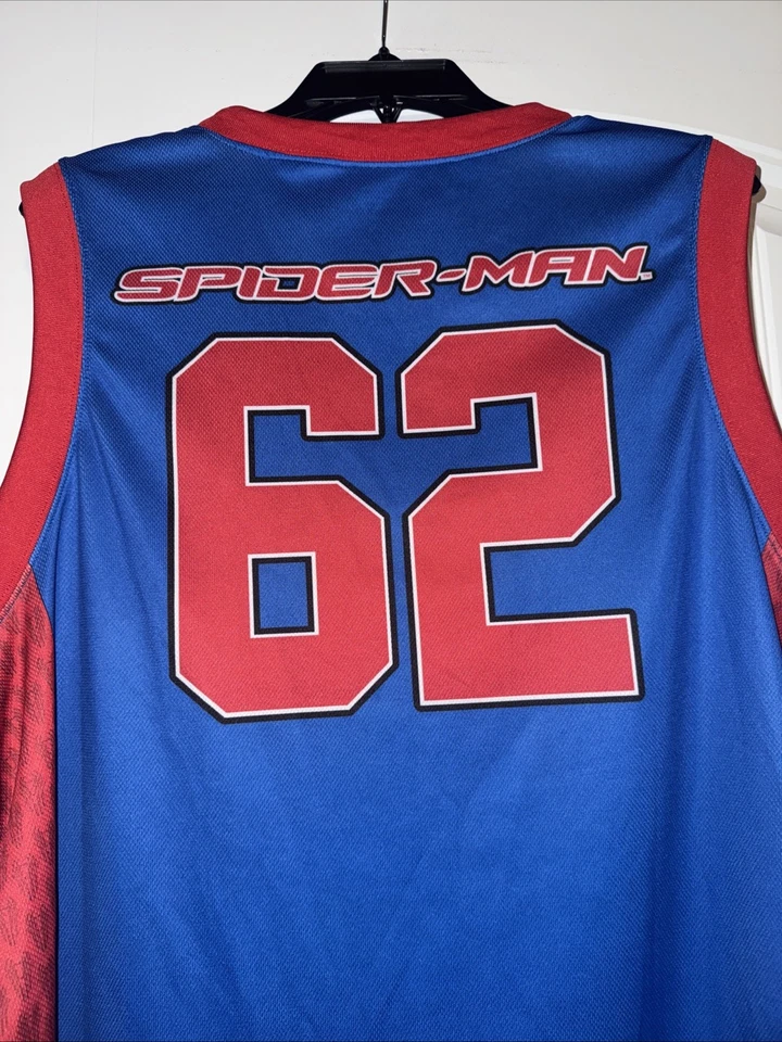 Camiseta deportiva de baloncesto The Amazing Spider-Man 2 Marvel XL roja azul Avengers Marvel Co Foto 4 de 4