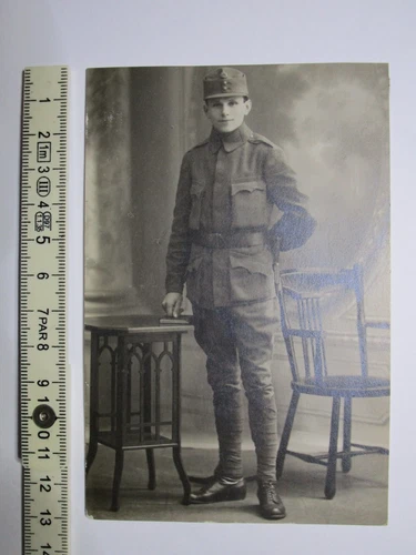 Photo Soldier WW I Nuremberg Uniform
