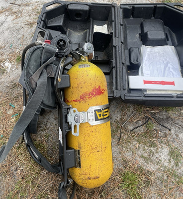 MSA MR88 FireHawk SCBA Air Supply Cylinder Tank w/ Harness & Case