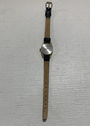 Vintage Sharp Ladies Watch - Picture 2 of 6
