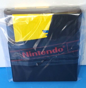 Super Mario Bros 3 (Nintendo Entertainment System 1990) cartridge, Manual & Hold