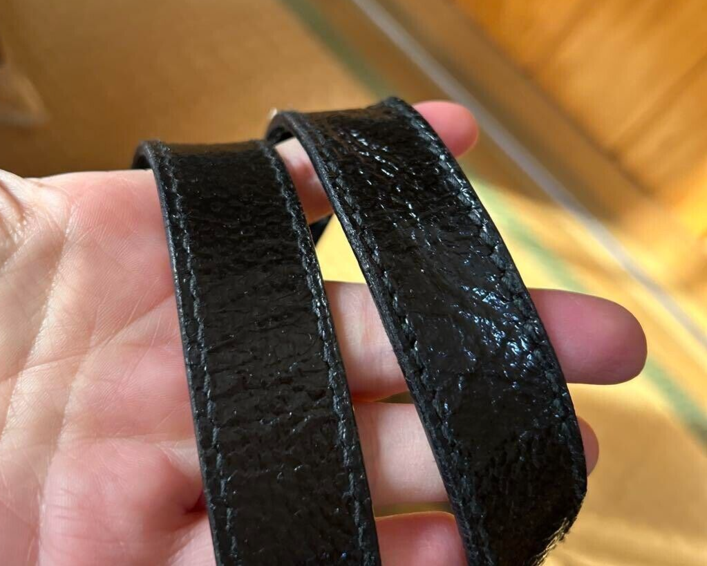 [N MINT] Yves Saint Laurent Borsa a mano in pelle verniciata nera CENTRO