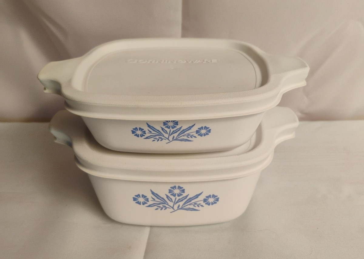 Vtg 2pc Lot Corningware Bowls W/Lids P-44-B P-41-B Cornflower 1 3/4 & 2 3/4 Cup