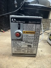 R8184G R75-40R HONEYWELL CAD CELL RELAY OIL BURNER PRIMARY CONTROL 45 SEC.