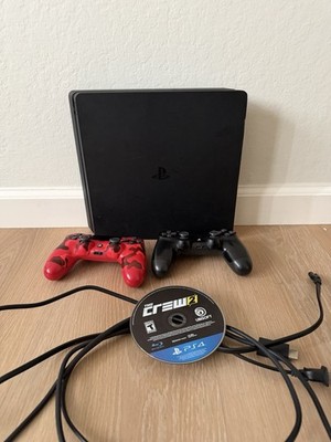  PS4 Slim 1TB Bundle   2 Controllers + The Crew 2   Excellent Condition