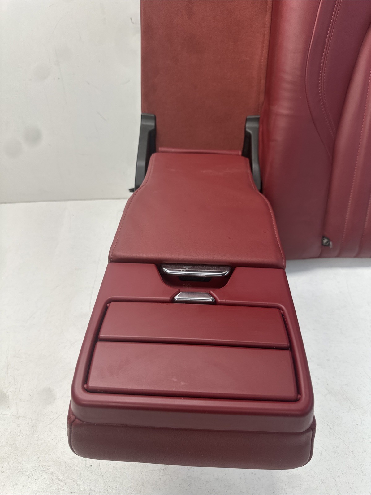 2014-17 Maserati Ghibli Rear Left Driver Side Upper Seat Cushion Oem