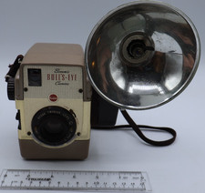 Vintage Kodak Brownie Bulls Eye Camera Flash Untested Used