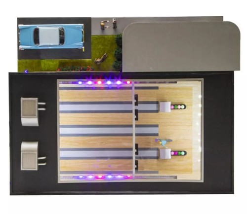 O Scale Bowling Alley Lanes Building with LED Lights Vehicle Figures NEW - Picture 2 of 6