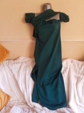 Pretty Little Thing Green short sleeved dress with strap design Size 14 BNWT