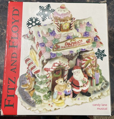 Fitz and Floyd Candy Lane Gingerbread Musical Santa's Railroad Station Building