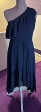 Stunning dress for wedding party/cocktail/prom/theatre. Beautiful and romantic