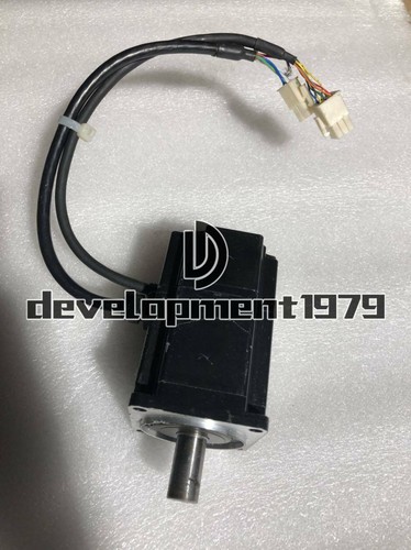 1PCS USED Yaskawa Servo Motor SGM-02U3B4L - Picture 3 of 3