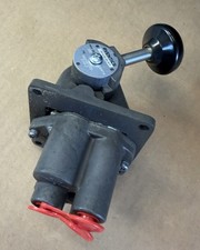 1PC NEW AVENTICS Pneumatic valve R431005003