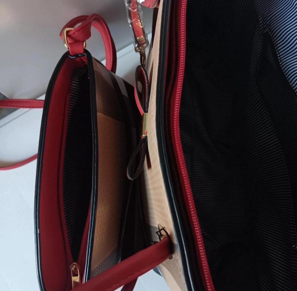 Juego de 2 bolsos inspirados en el diseñador Deluxity. Bolsos pequeños-medianos-grandes. Usado en excelente estado Foto 3 de 4