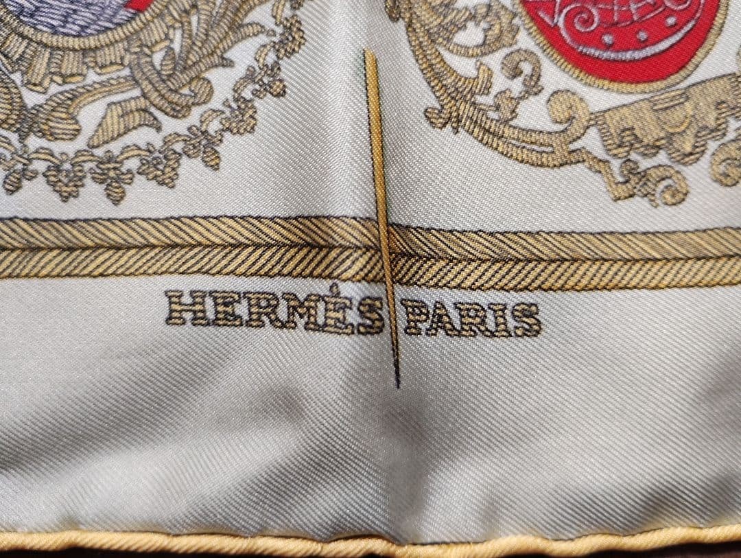 HERMES Petit Carre Scarf Silk Blue Multi 42x41 cm Authentic Vintage Rare image 3