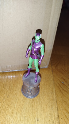 Figurine Brood échec MARVEL chess figure eaglemoss sleazoïdes
