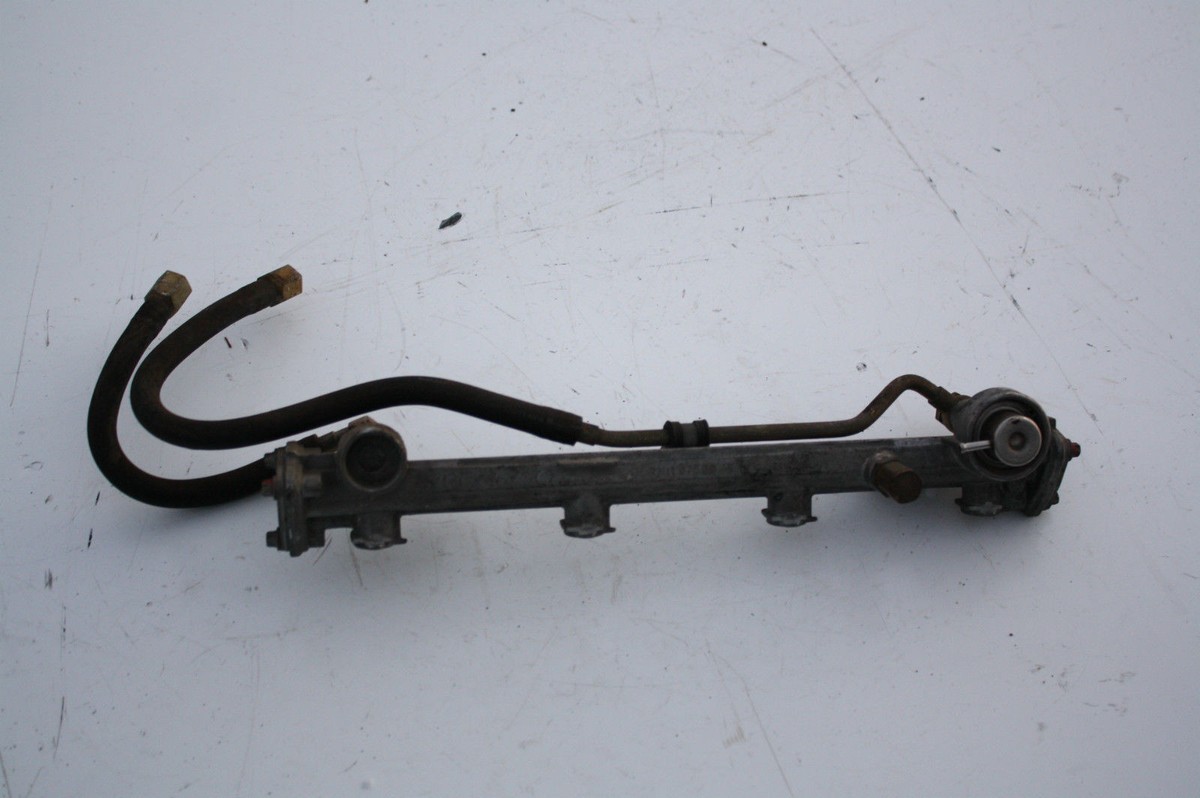 EINSPRITZLEISTE VERTEILER A1110702895 Motor 111.942 111.970 