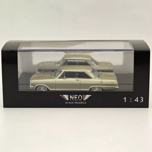 NEO 1/43 Chevrolet Nova SS 1963 Green Resin Models Car Colllection - Picture 2 of 7