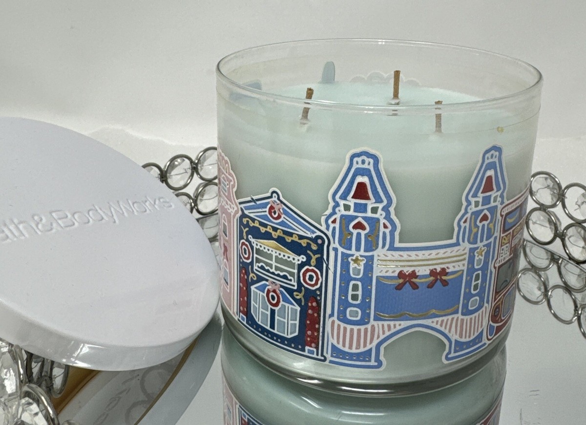 Bath & Body Works 3 Wick 14.5 oz Candle LONDON TEA