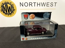 CORGI VANGUARDS 1:43 SCALE VA01900 ROVE P4 - BURGUNDY
