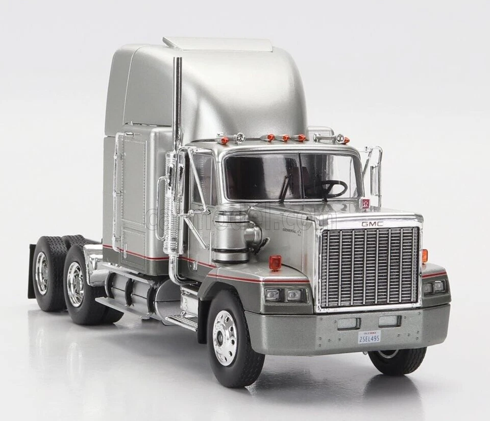 IXO D/CAST 1/43 1988 GMC GENERAL SBFA BIG SLEEPER TRUCK/CAB/TRACTOR SILVER TR166 - Image 3 of 4