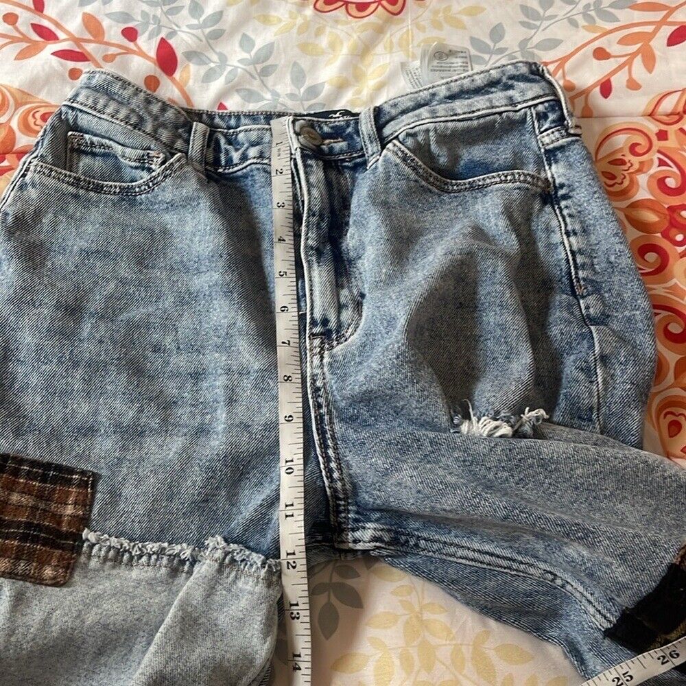 Hollister ultra high rise mom jeans plaid patch s… - image 5