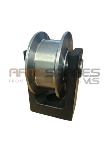 Launch Chain Roller Assembly Complete With Yoke