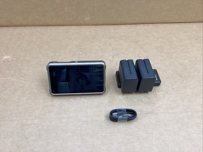 Atomos Ninja Ultra 5.2'' HDR Monitor/Recorder - Monitor W/ 2 battery & charger
